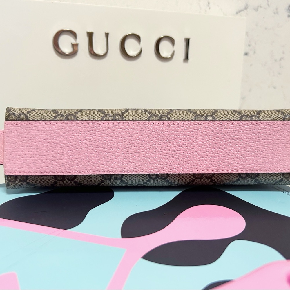 Authentic Gucci x Disney RARE Limited Ed. Daisy Duck Pencil Pouch / Cosmetic Bag - Picture 8 of 11